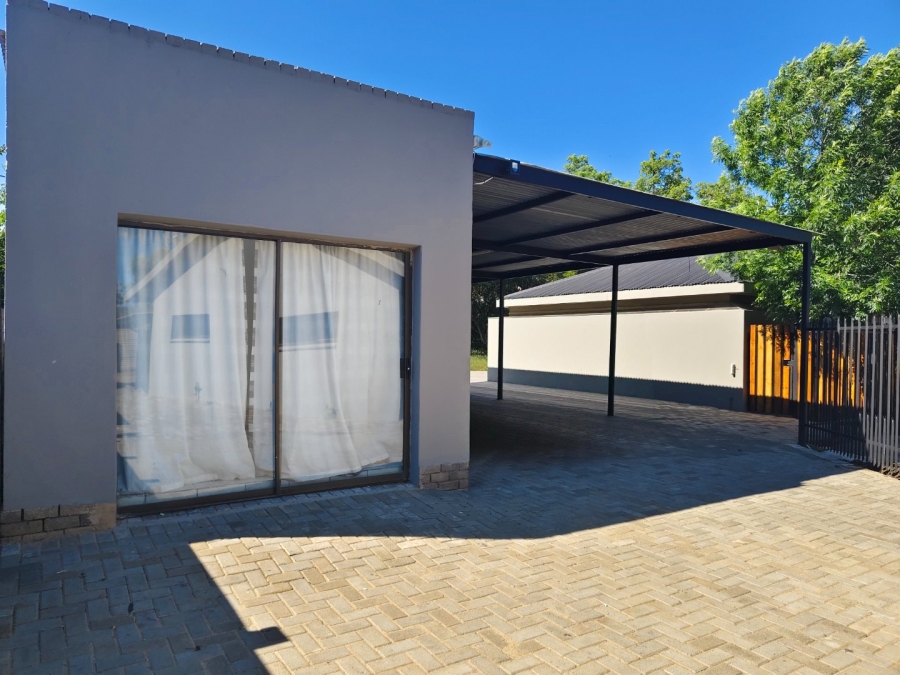 To Let 4 Bedroom Property for Rent in Bayswater Free State